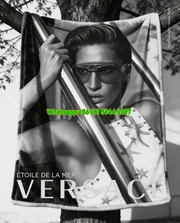 Versace Etoile De La Mer Fashion Print Black and White Flannel Sofa Throw Blanket IMG_1573